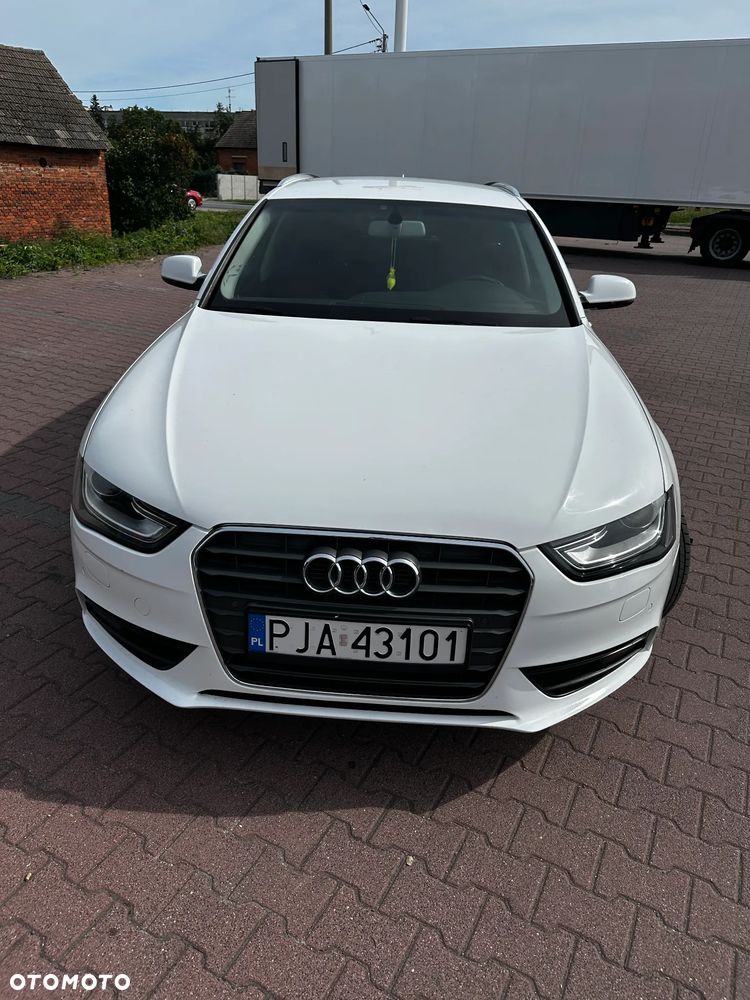 Audi A4 Avant 2.0 TDI Multitronic - 4