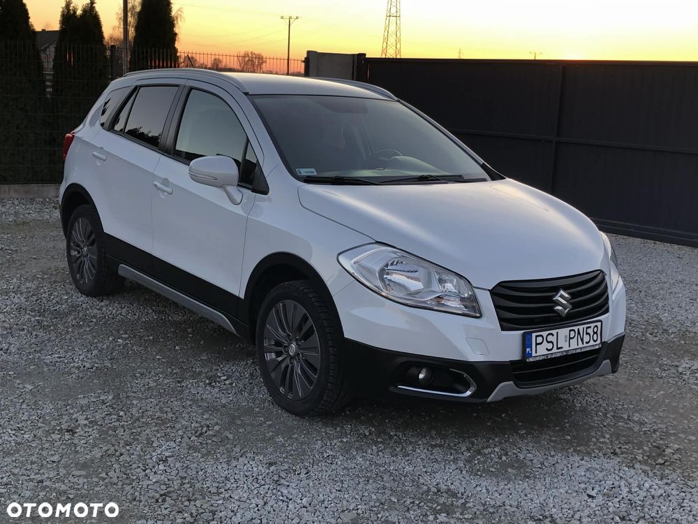 Suzuki SX4 1.6 Premium - 10