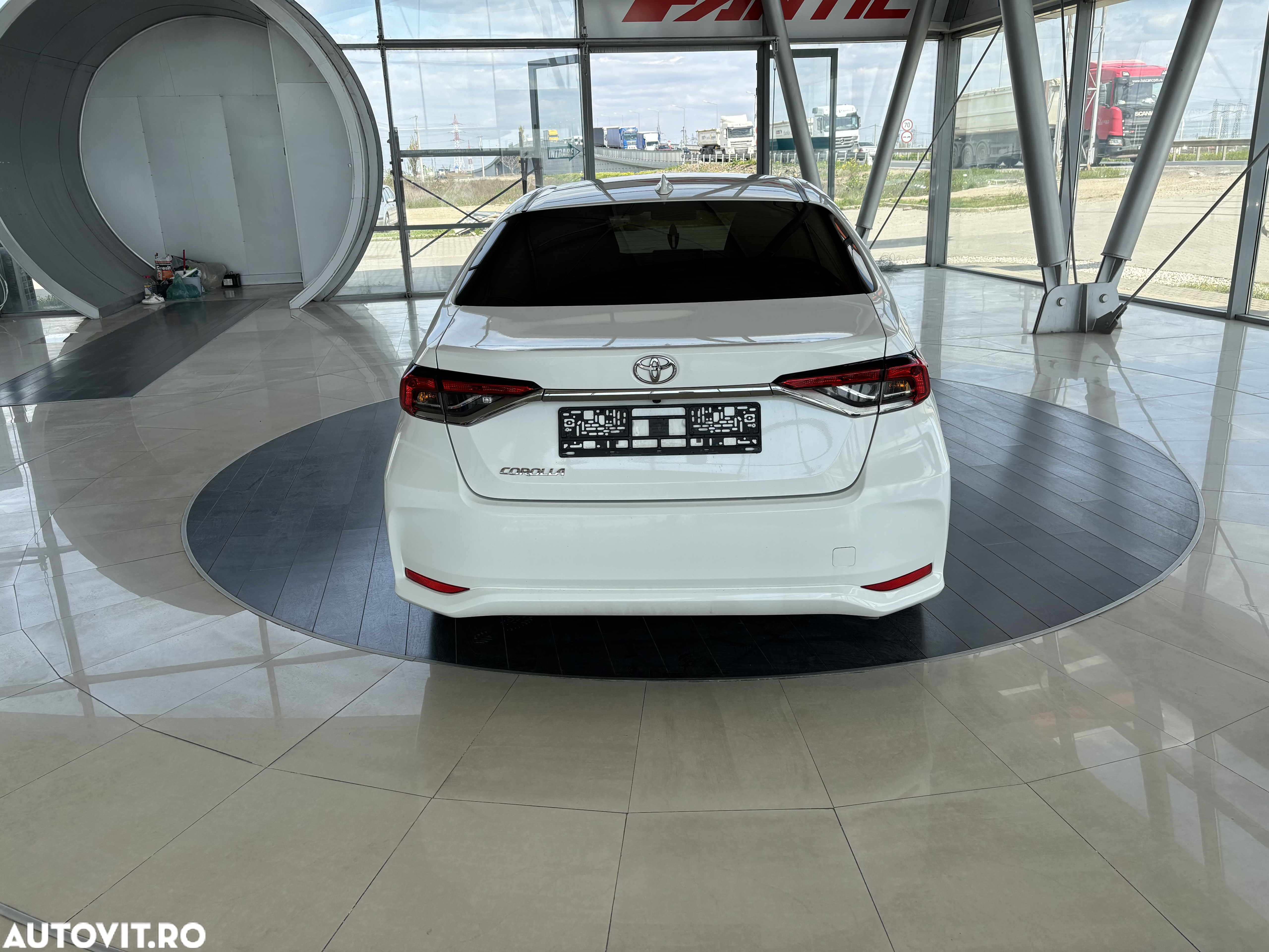 Toyota Corolla Sedan 1.5 TNGA MT Eco - 7