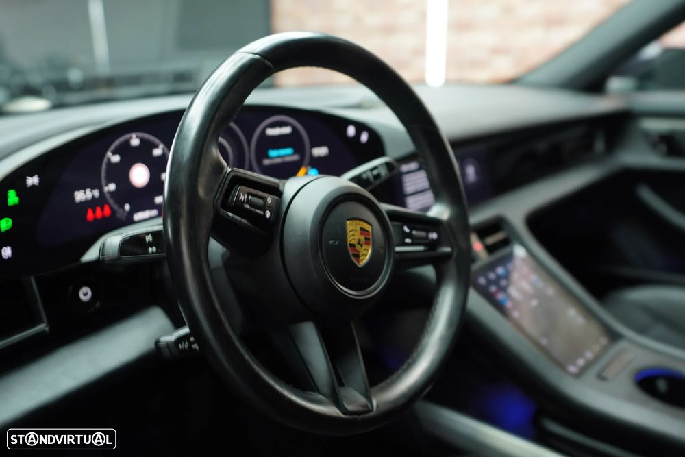 Porsche Taycan Standard - 7