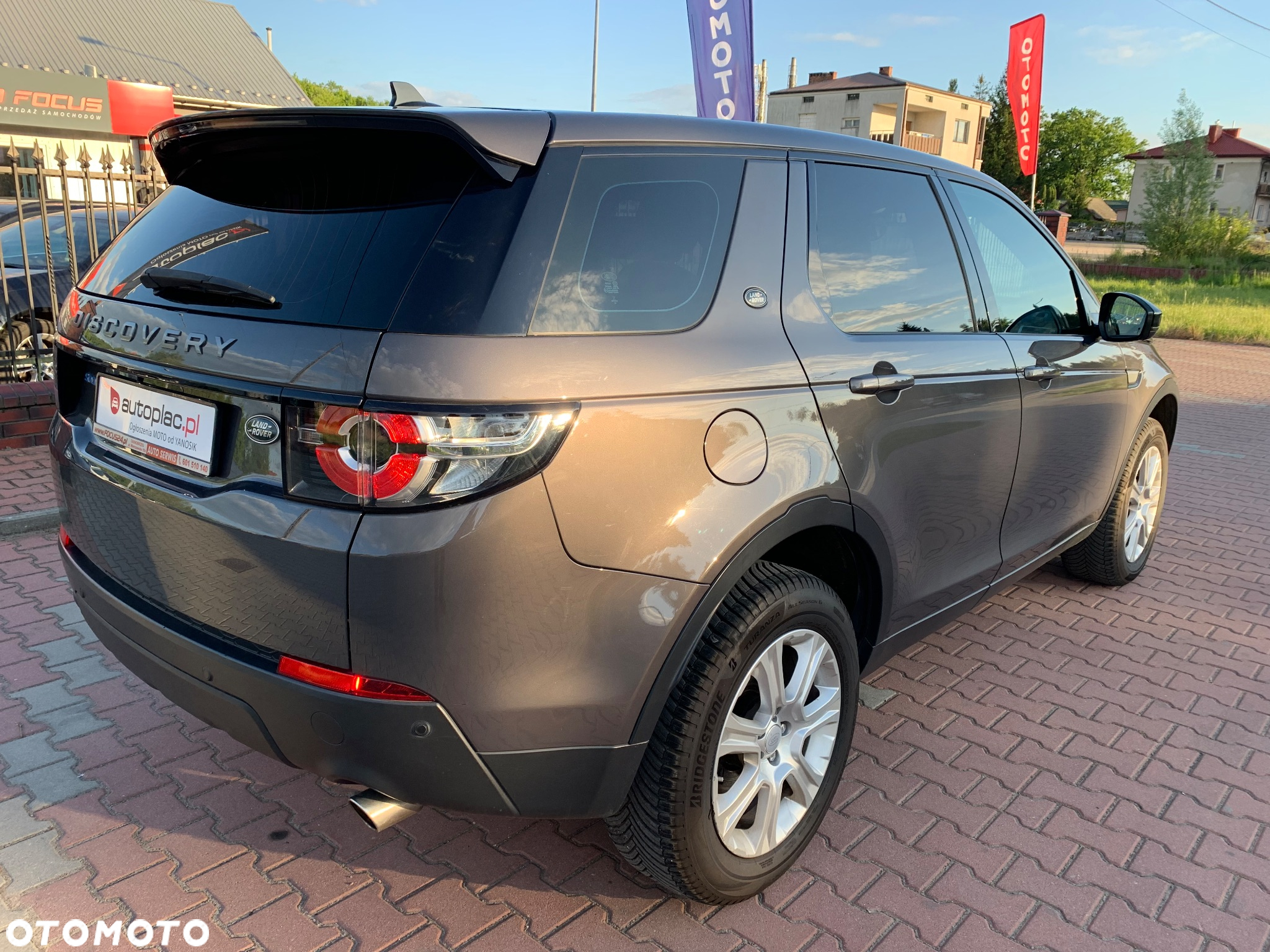 Land Rover Discovery - 8