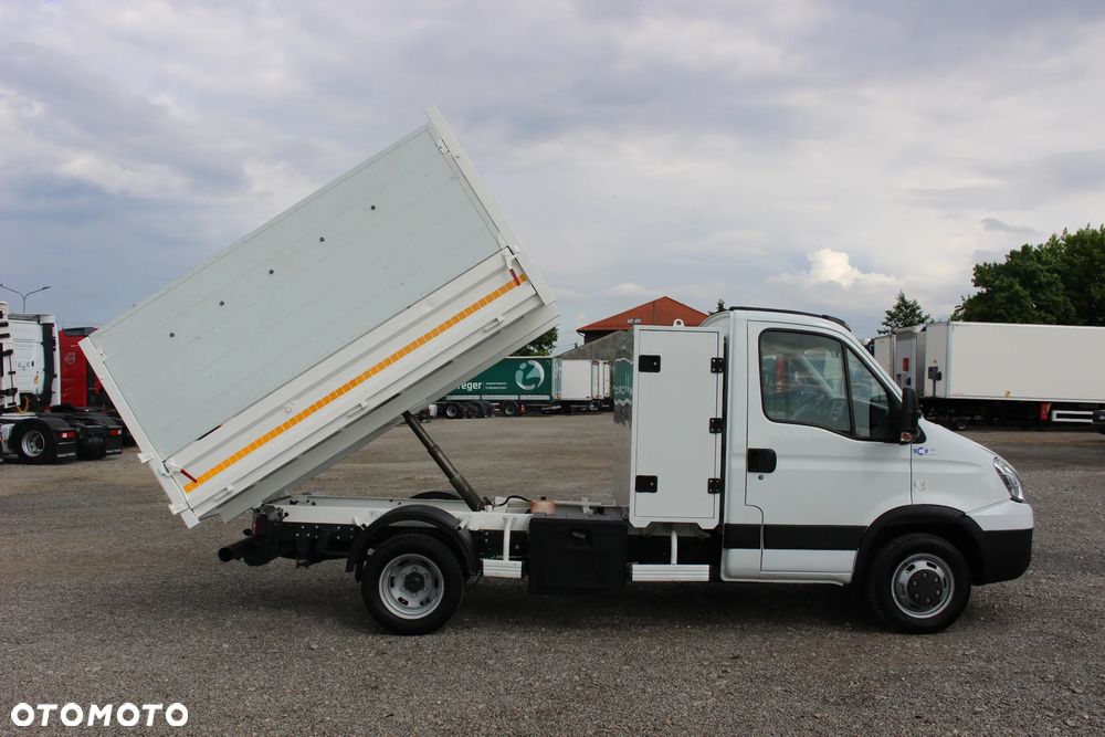 Iveco DAILY 35C15 *3.0* /WYWROTKA / *SERWIS FR* / IDEALNY STAN / - 17
