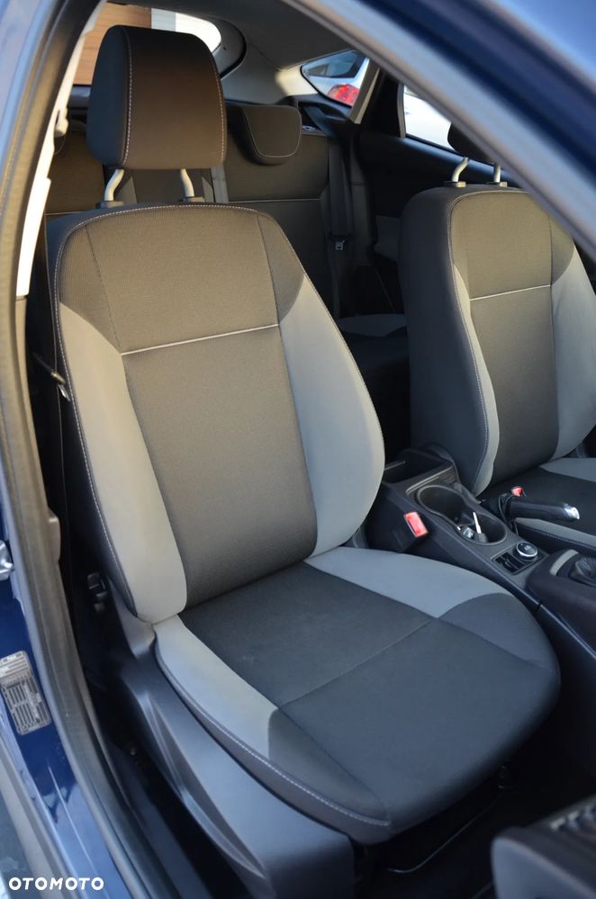 Ford Focus 1.6 Ambiente Start - 17