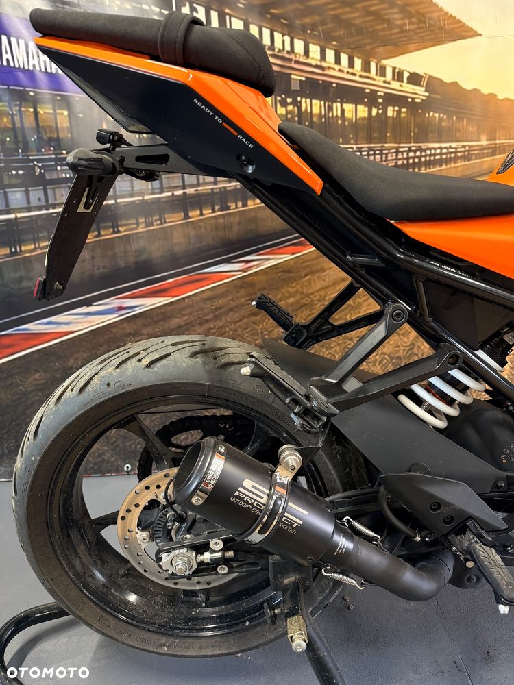 KTM RC 125 - 25