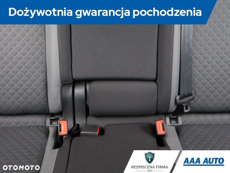 Volkswagen Tiguan - 11