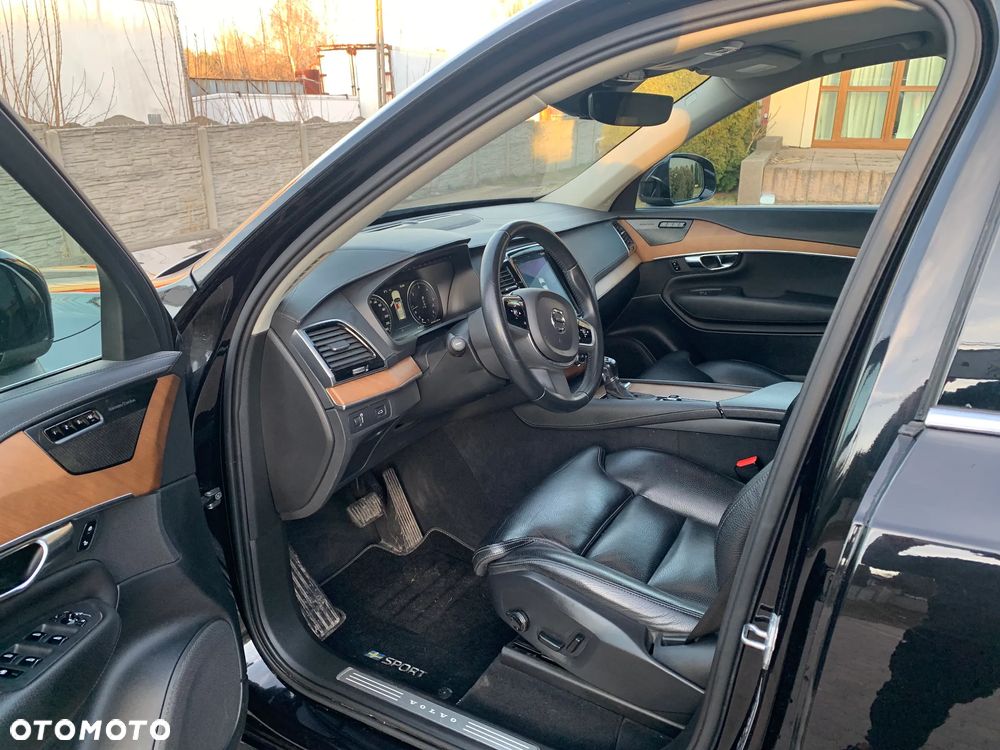 Volvo XC 90 D5 SCR AWD Inscription - 16