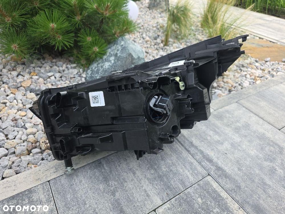 BMW 5 G60 G61 M5 G90 G99 Lampa prawa Full Led Adaptive 5A798D2-11 Srebna - 10