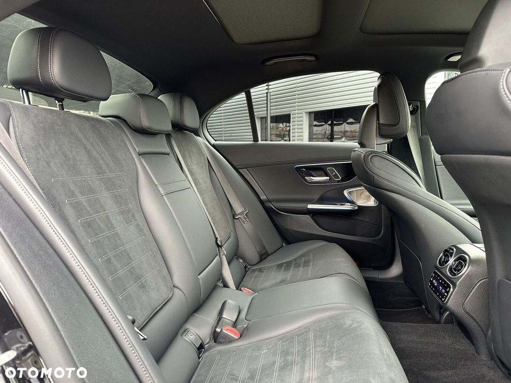 Mercedes-Benz Klasa C - 12