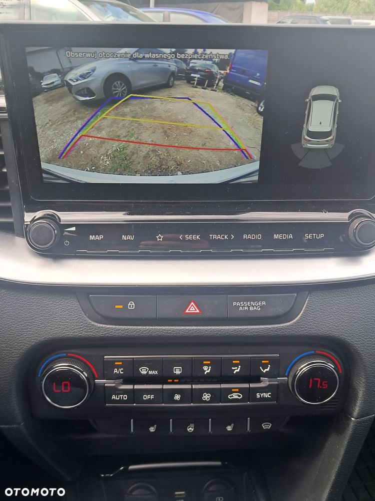Kia Ceed 1.4 T-GDI L Business Line DCT - 13
