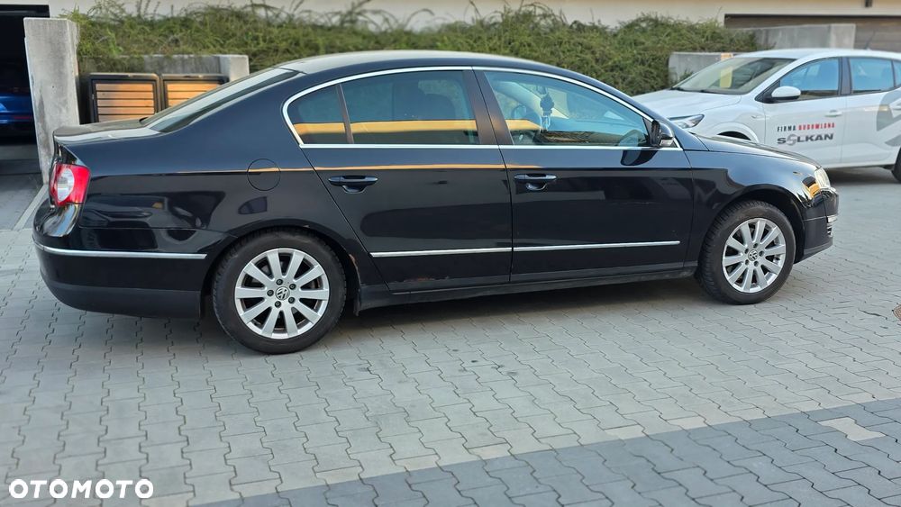 Volkswagen Passat 2.0 FSI Comfortline - 7