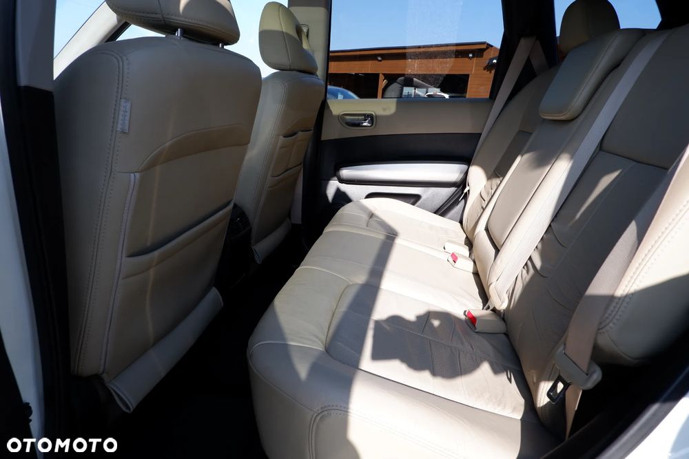 Nissan X-Trail 2.0 dCi 4x4 DPF Automatik Platinum - 31