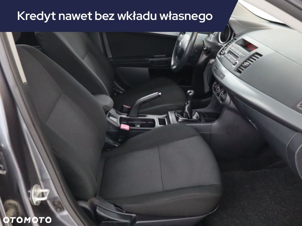 Mitsubishi Lancer - 11