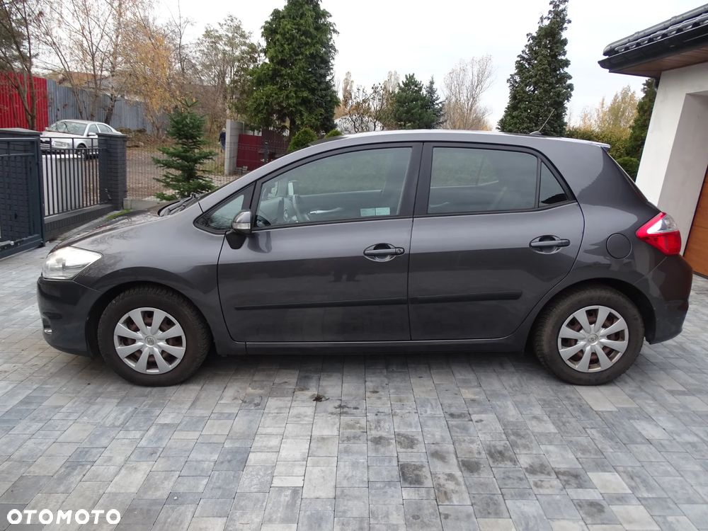 Toyota Auris - 3