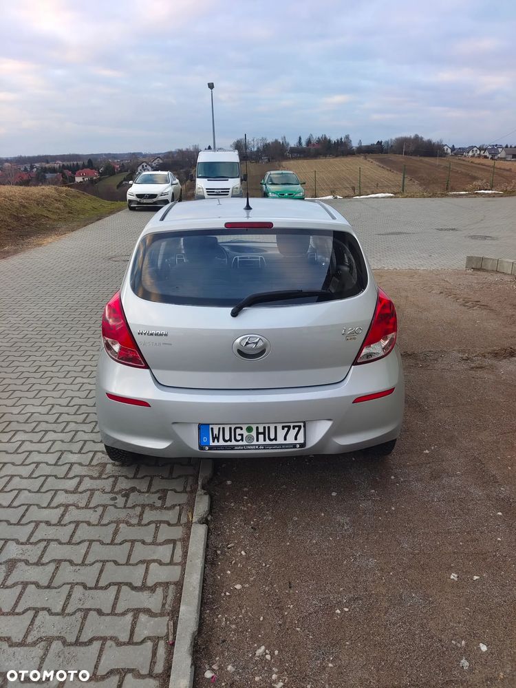 Hyundai i20 - 16