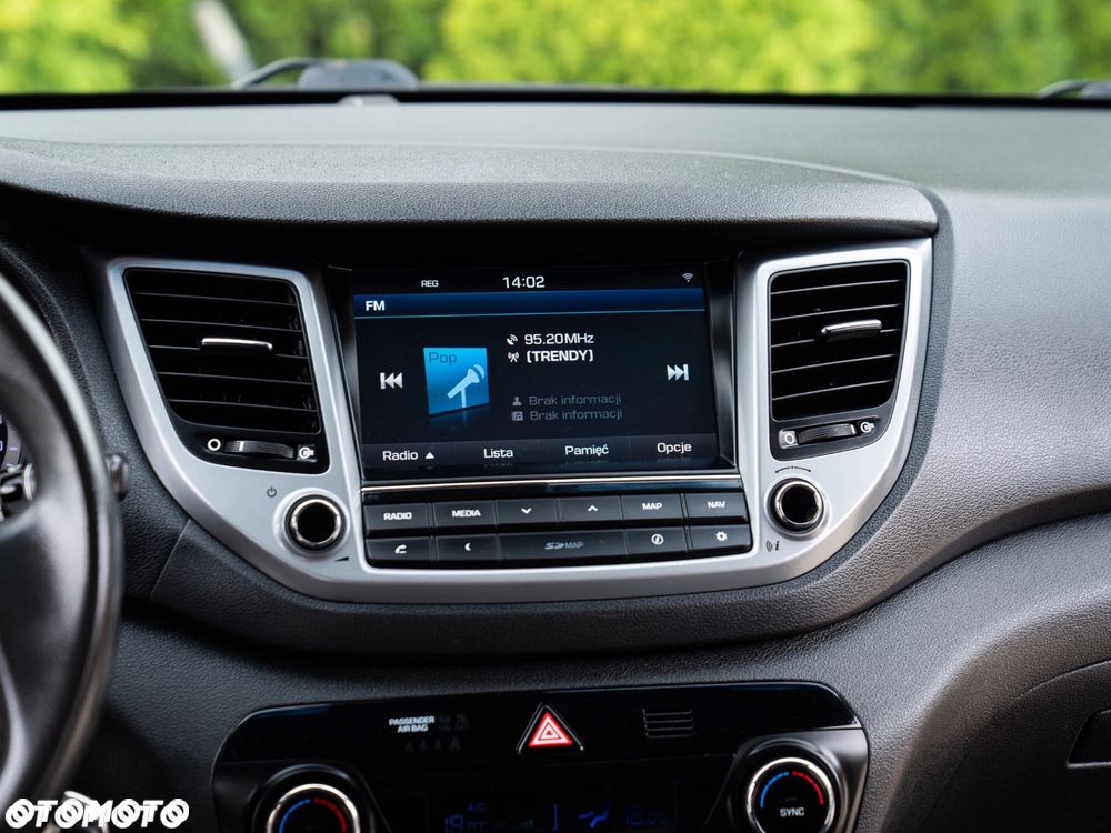 Hyundai Tucson 1.7 CRDI BlueDrive Style 2WD - 37