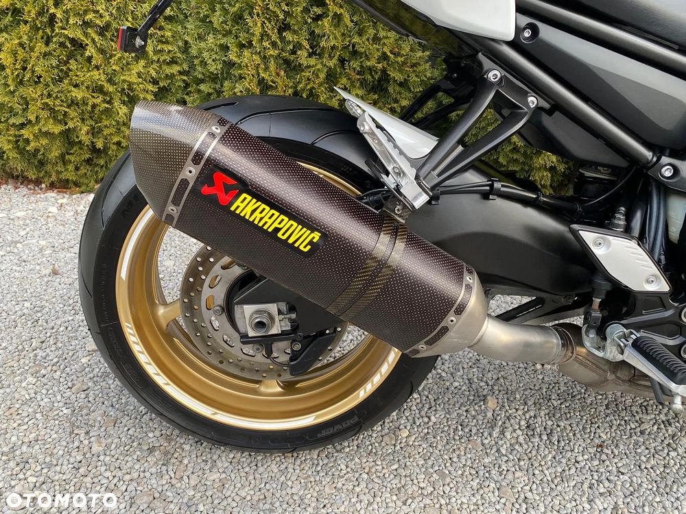 Yamaha FZ8 - 14