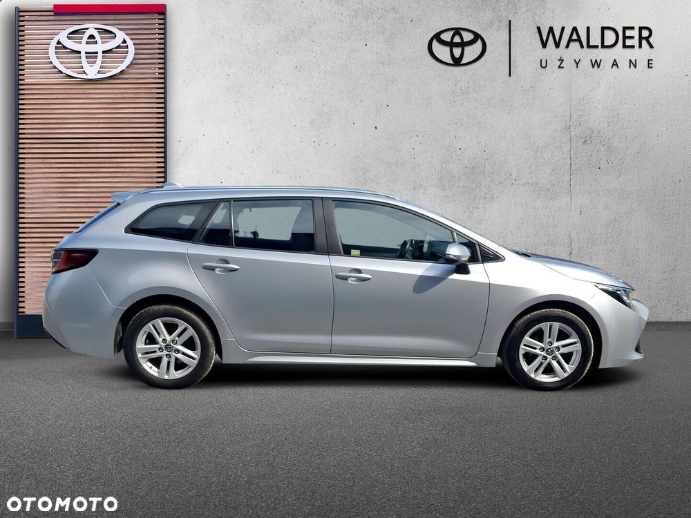 Toyota Corolla 1.8 Hybrid Comfort - 8