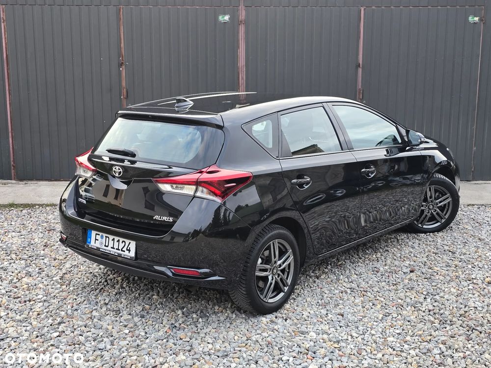Toyota Auris 1.33 Dual-VVT-i Comfort - 3