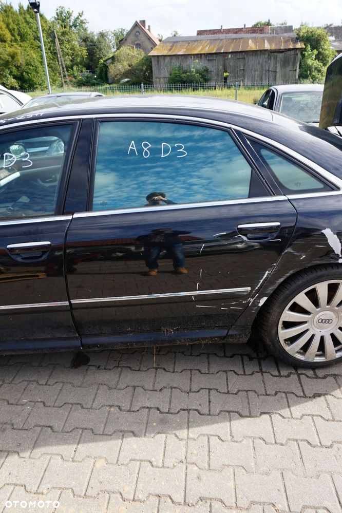 DRZWI TYLNE LEWE A8 II D3 4E2 LIFT   CZARNY AUDI 2005-2010 - 1