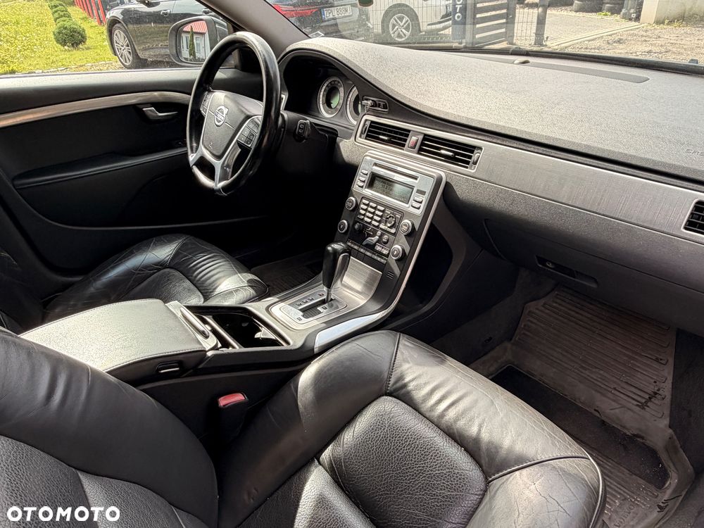 Volvo V70 D3 Geartronic Kinetic - 20