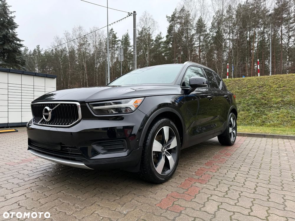Volvo XC 40 T5 AWD Geartronic Momentum - 1