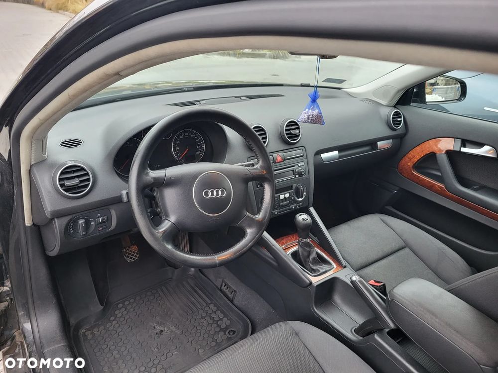 Audi A3 3-drzwiowe - 25