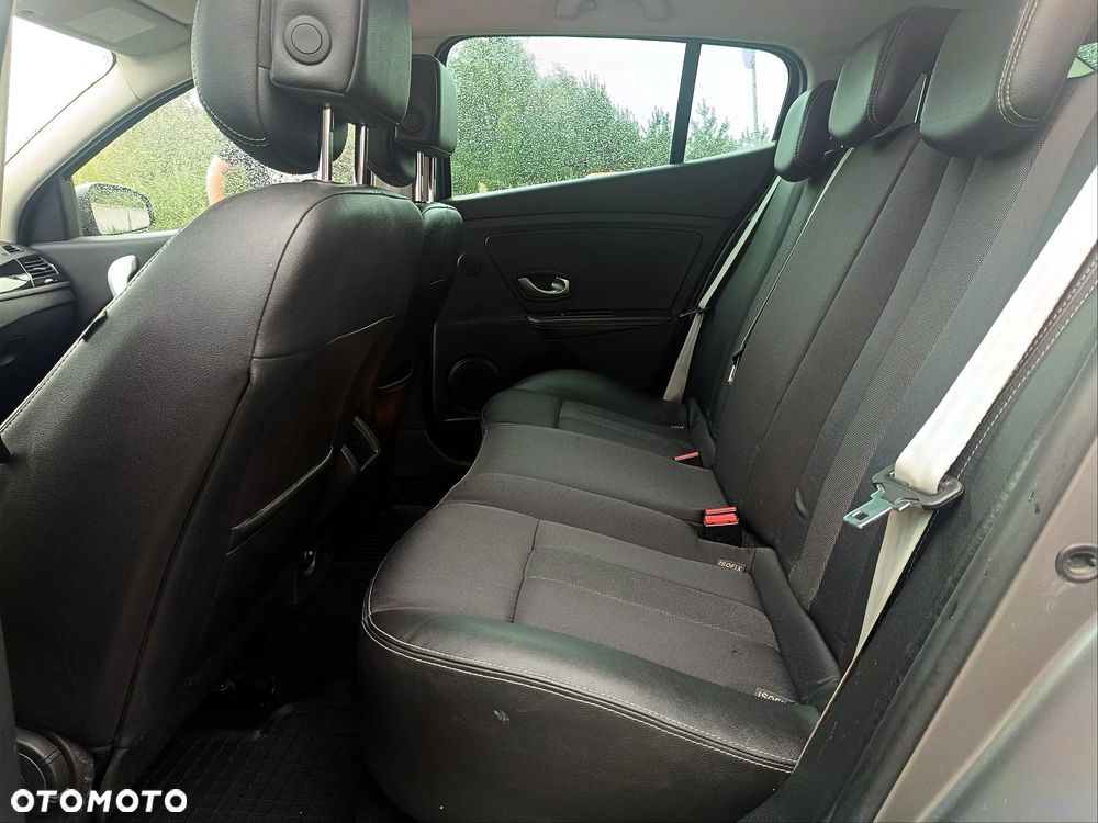 Renault Megane 1.9 dCi Bose Edition - 18