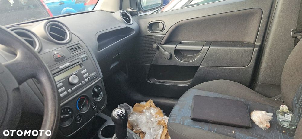FORD FIESTA MK5 1.25 16V 05-08 RADIO - 2