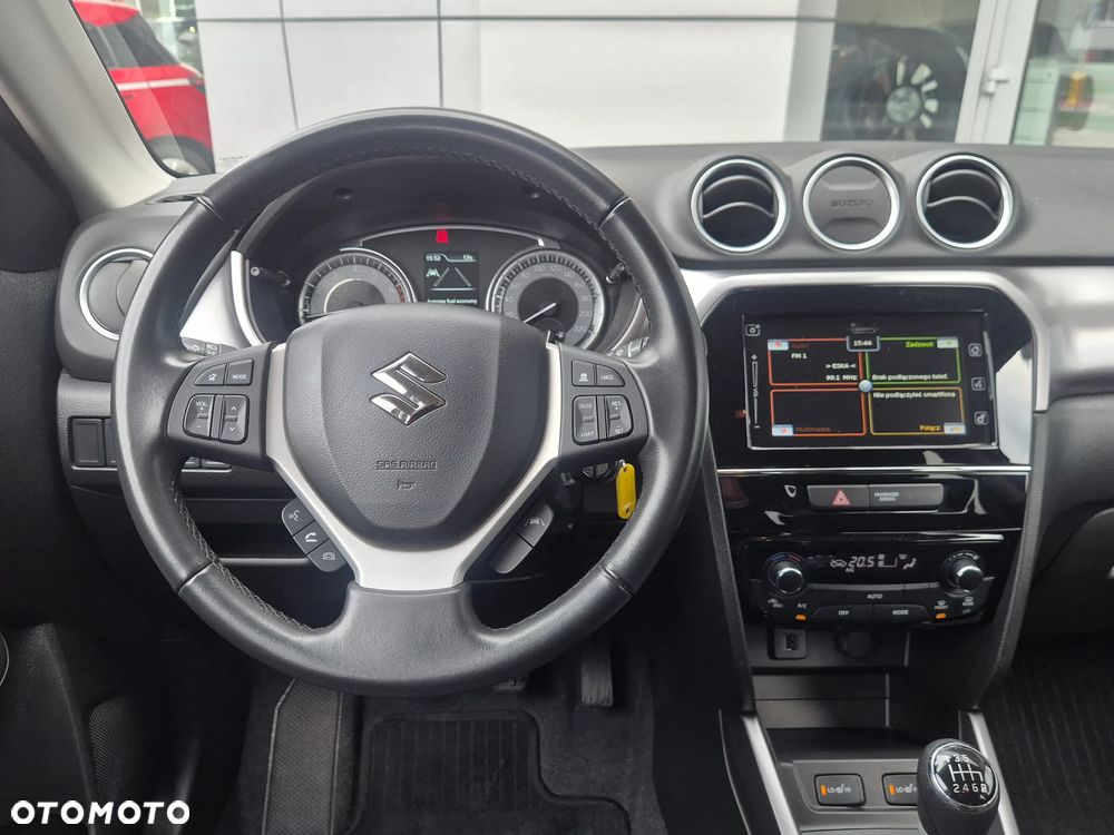 Suzuki Vitara 1.4 Boosterjet SHVS Premium 2WD - 8
