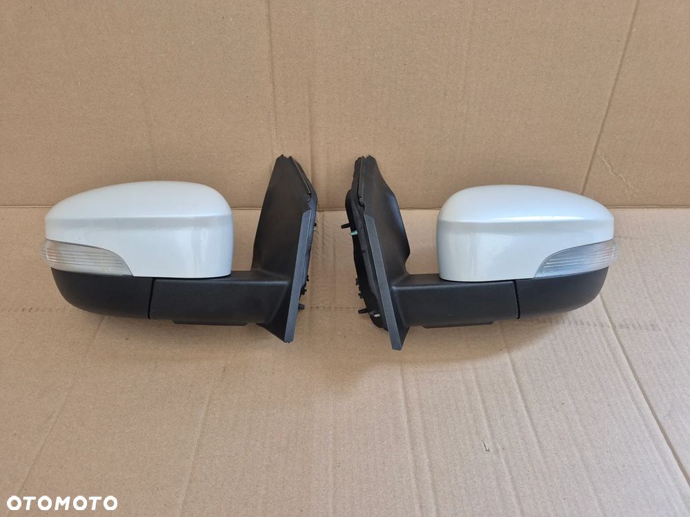 FORD EDGE MK2 LUSTERKA LUSTERKO PRAWE LEWE KOMPLET 2 SZT IDEALNE KOMPLETNE EUROPA 13pin i 15pin BIAŁE UG - 1