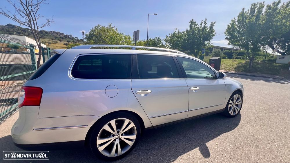 VW Passat Variant 2.0 TDI Sportline DSG - 4