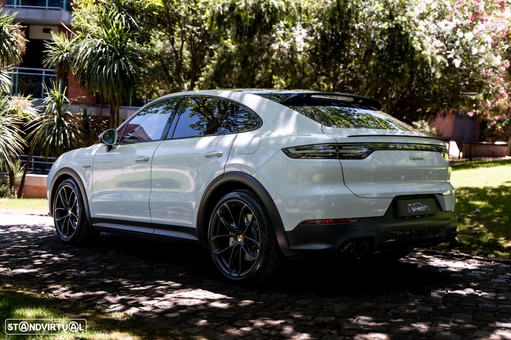 Porsche Cayenne Coupé - 7