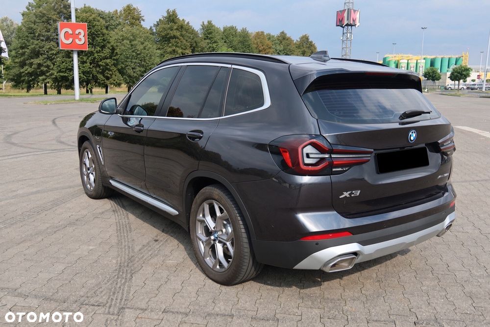 BMW X3 2022 photo 2