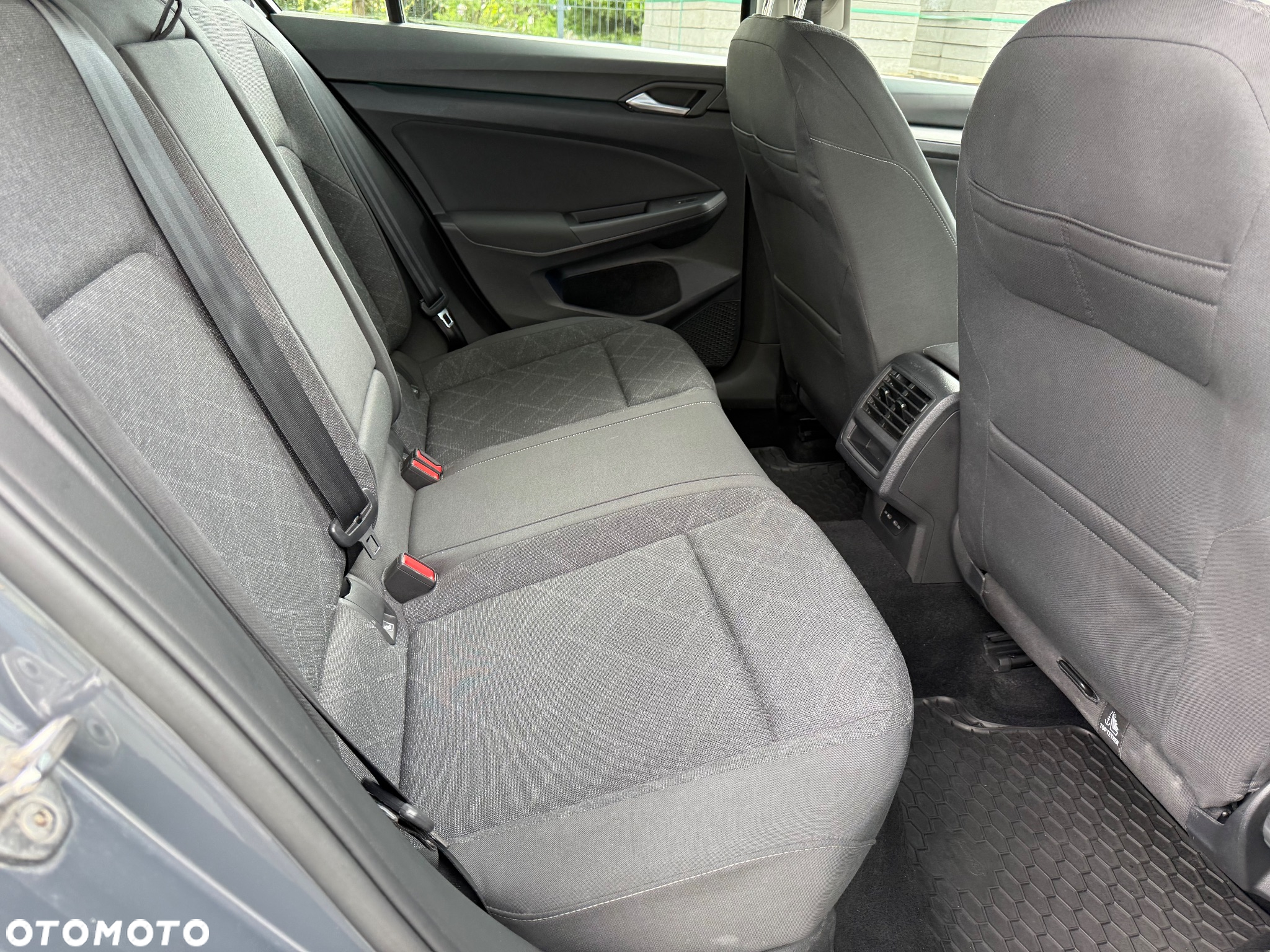Volkswagen Golf VIII 1.5 TSI EVO Life - 14