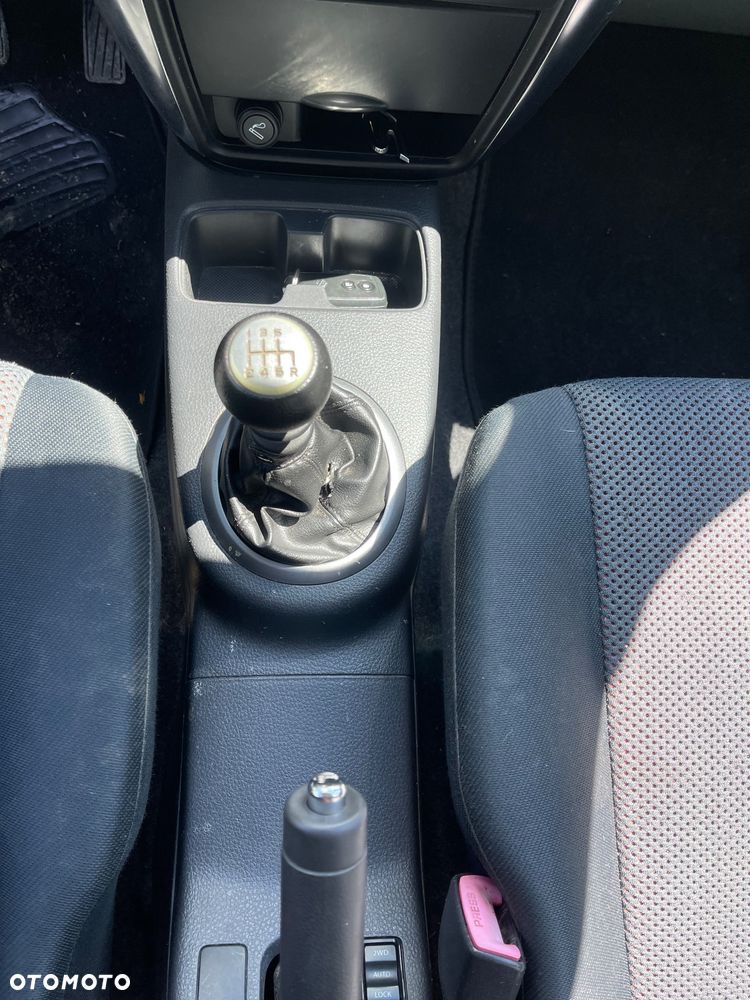 Suzuki SX4 1.9 DDiS DPF 4x4 Club - 13
