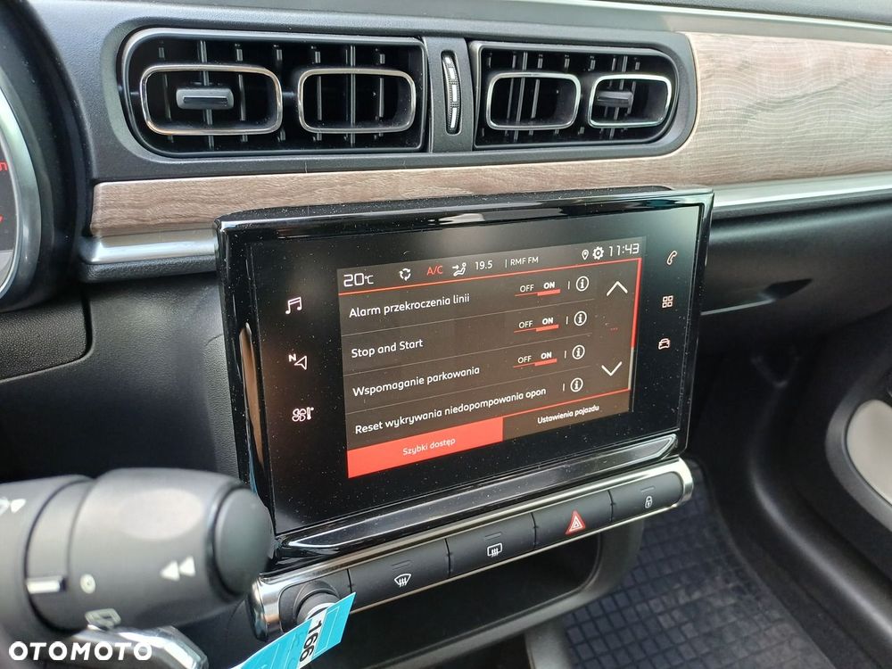 Citroën C3 1.2 PureTech Max EAT6 - 24