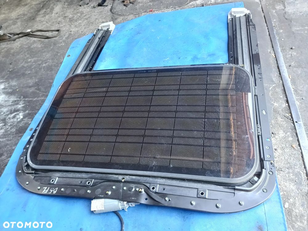 Szyberdach solarny solar panel bateria Volkswagen Passat B5 Lift Highline Audi A6 C5 - 1