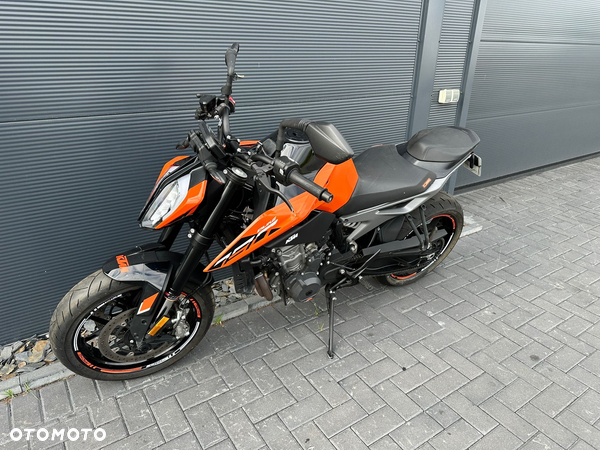 KTM Duke