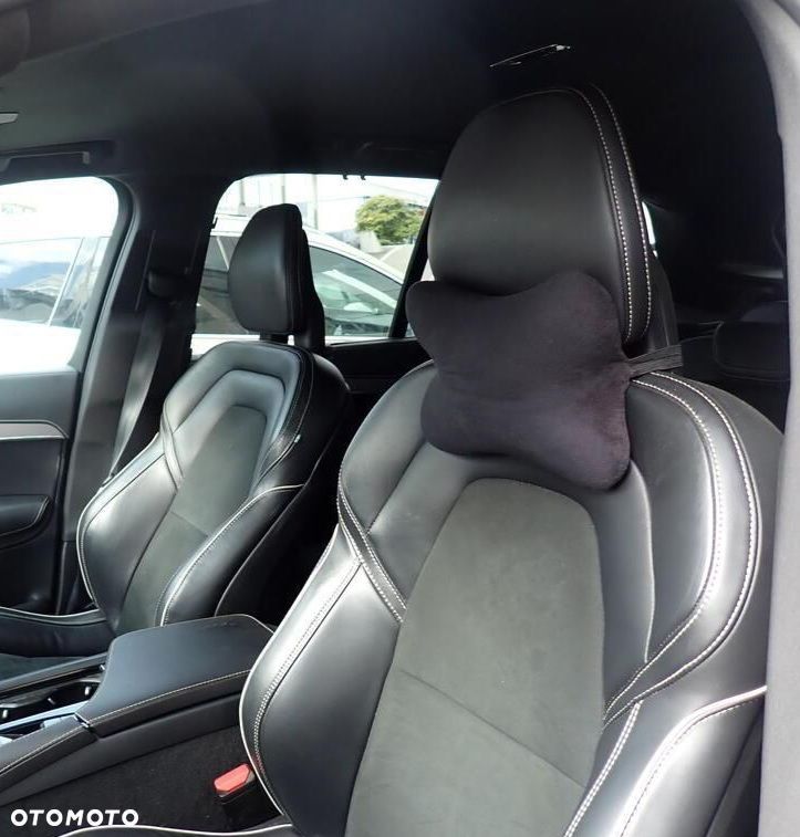 Volvo XC 90 B5 D AWD R-Design 7os - 14