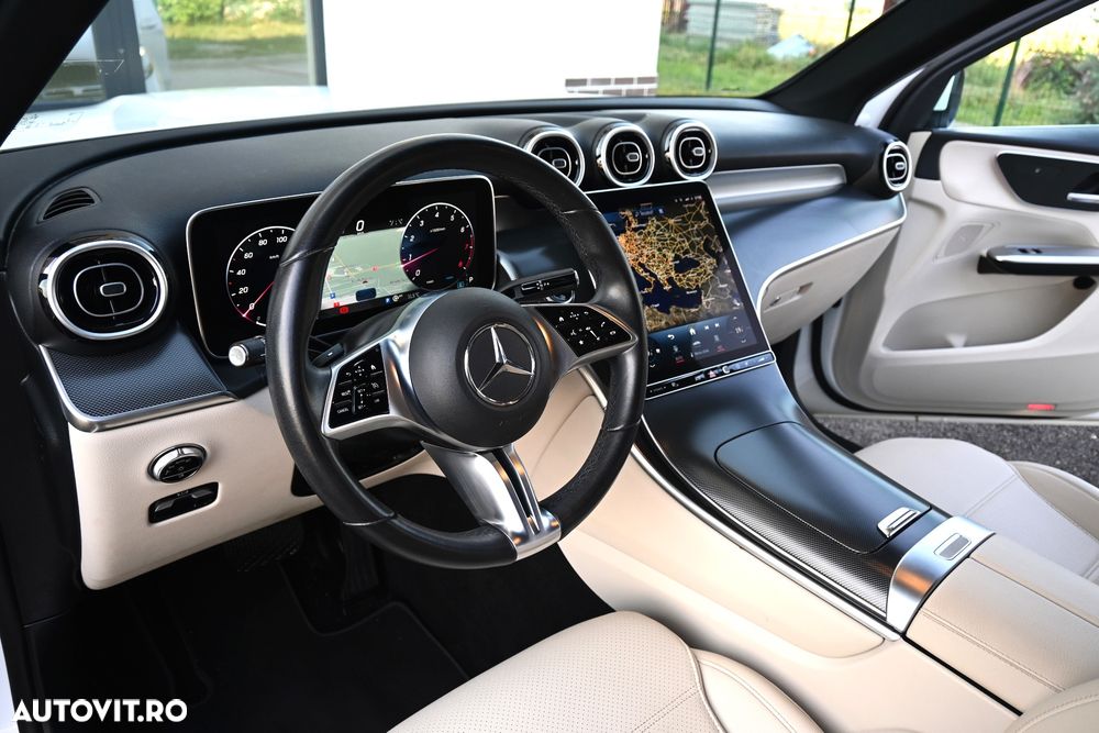 Mercedes-Benz GLC 200 4Matic 9G-TRONIC Edition Avantgarde - 32