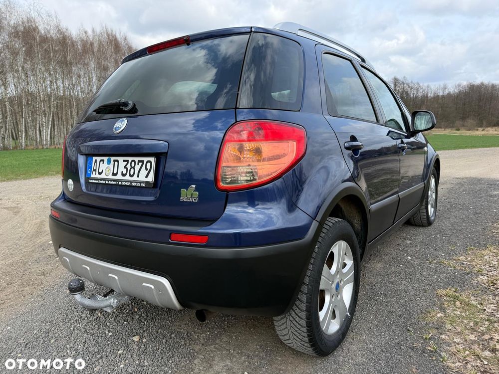 Fiat Sedici 1.9 Multijet DPF 4x4 Dynamic - 11