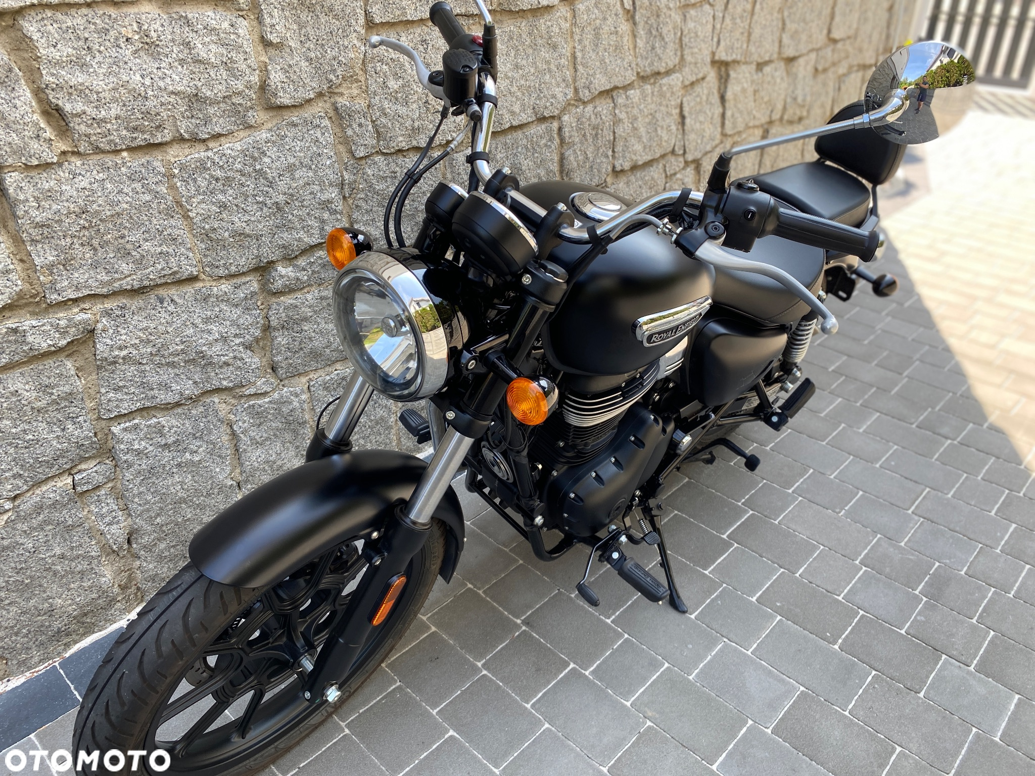 Royal Enfield Meteor - 23
