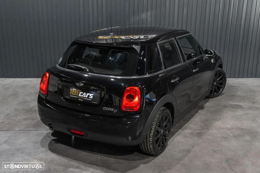 MINI 5 Portas Cooper D - 43