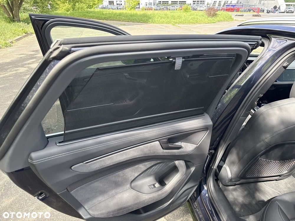 Audi A6 Avant - 24