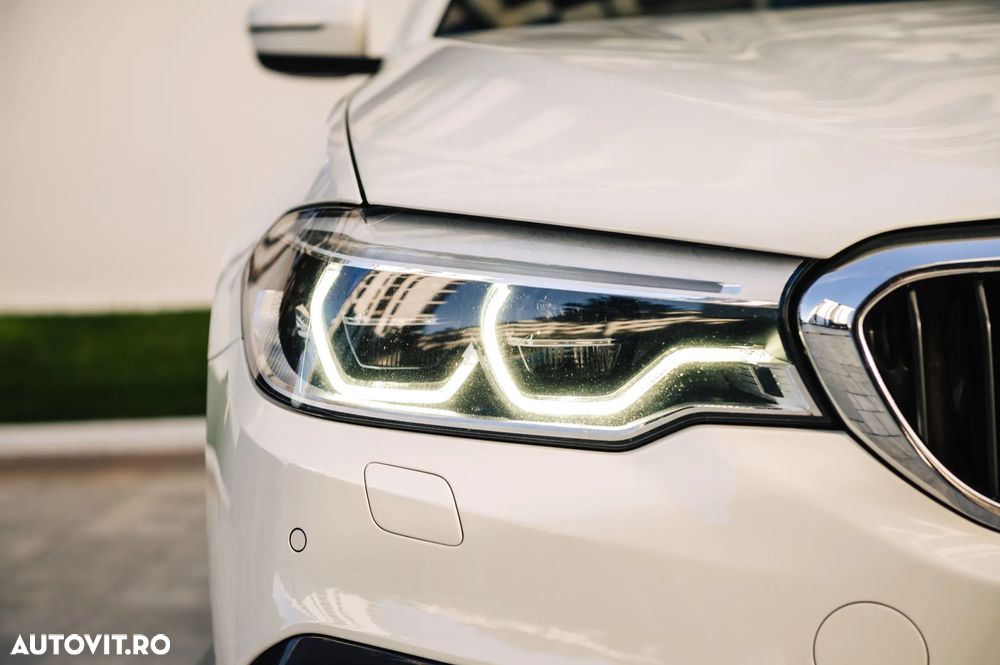 BMW Seria 5 530d xDrive Aut. - 3