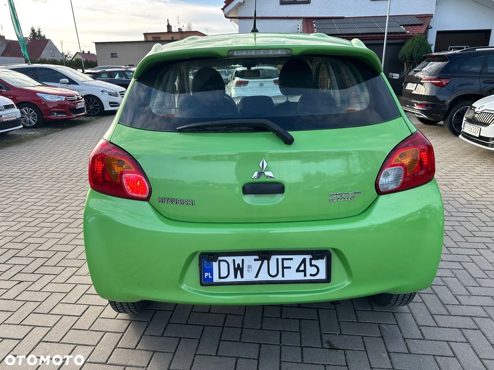 Mitsubishi Space Star - 33