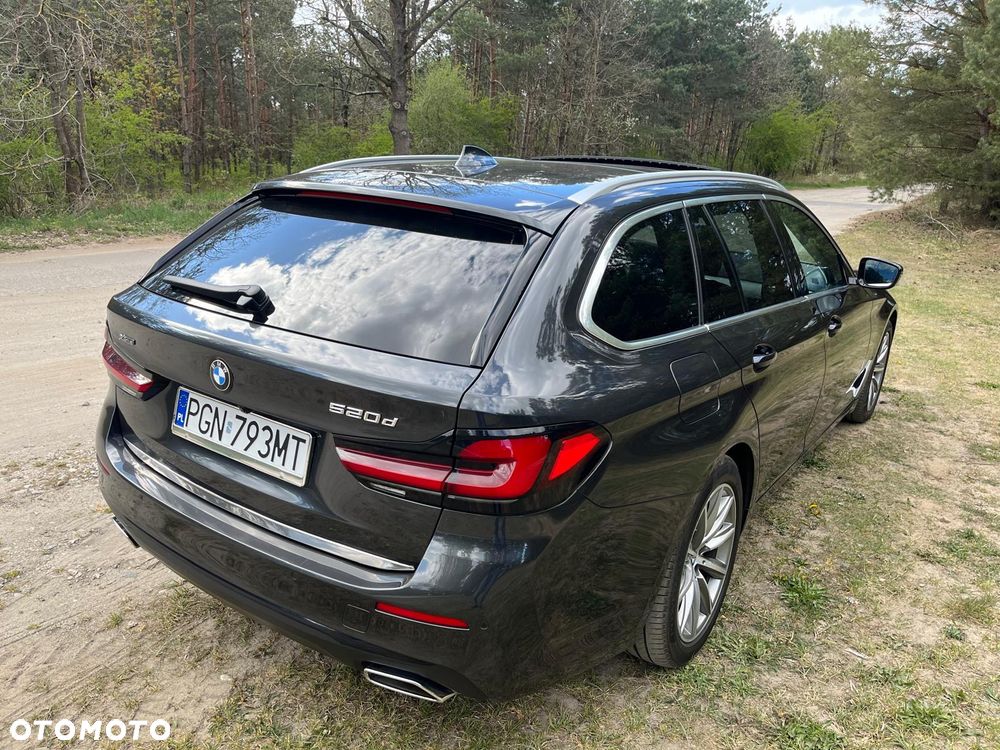 BMW Seria 5 520d Luxury Line sport - 15