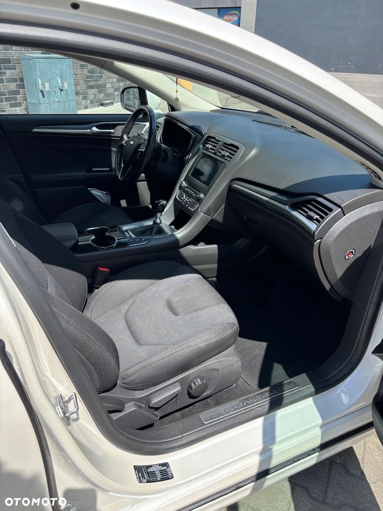 Ford Mondeo 1.5 TDCi ECOnetic Titanium - 14