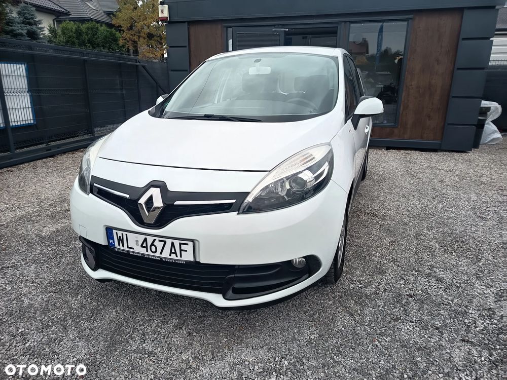 Renault Scenic 1.6 16V 110 TomTom Edition - 1