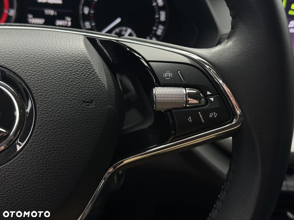 Skoda Octavia 1.5 TSI ACT Ambition - 25